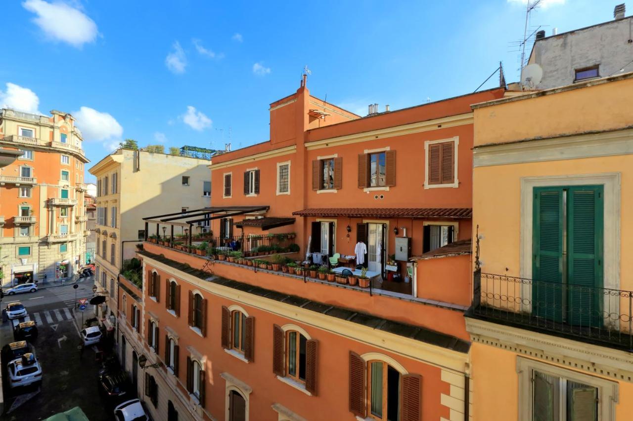 Monti Charming Apartment - Rome Short Let Service Экстерьер фото